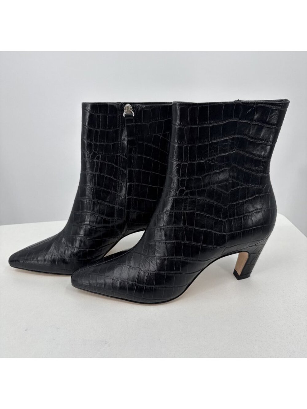 Everlane The Short Banana Heel Boot in Black Crocodile Leather 8 Ankle Zip po